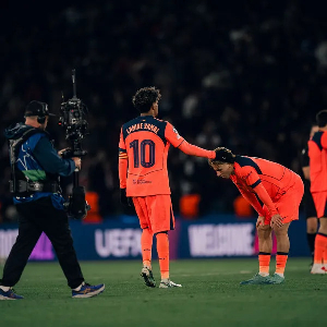 Barcelona players dejected after losing to PSG in the Champions League