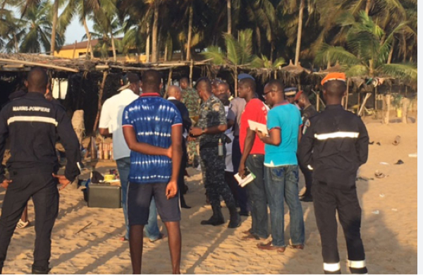Security forces gathering around the scene were gunmen attacked people in Grand Bassam, on March 13