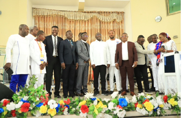 Dr. Bawumia with some members of the clergy