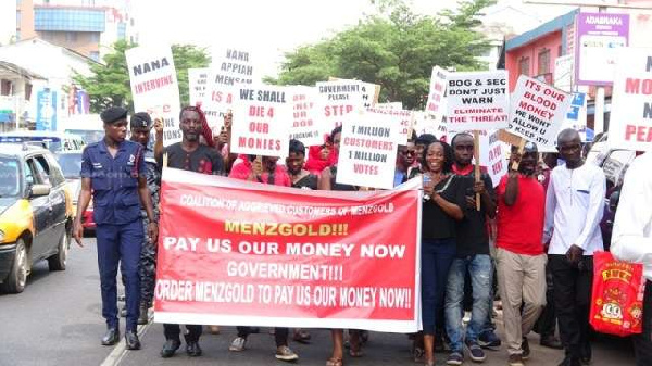 Customers of Menzgold demonstrating