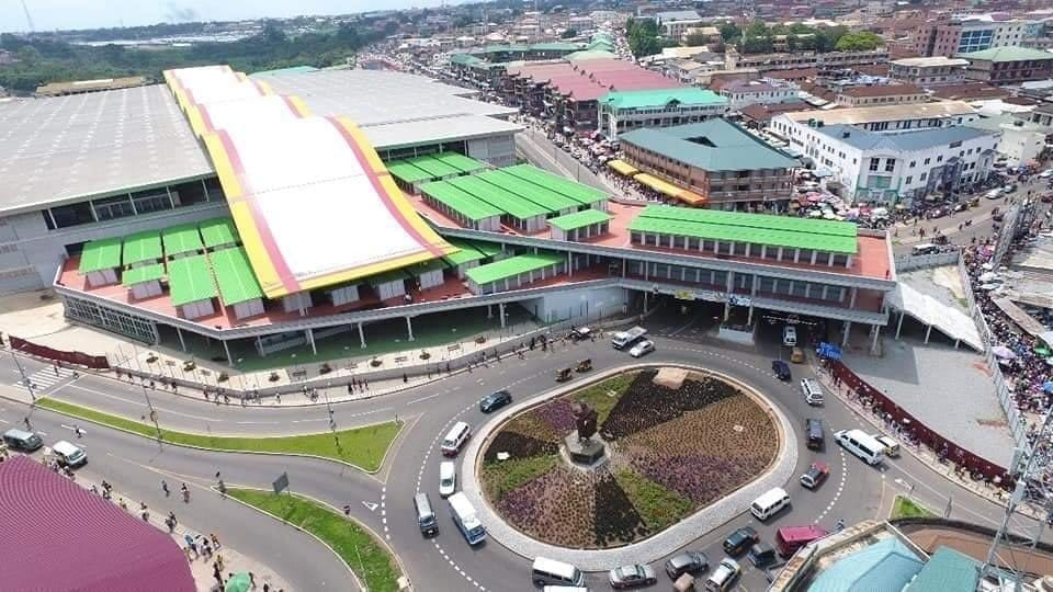 Aerial shot of the Kejetia market