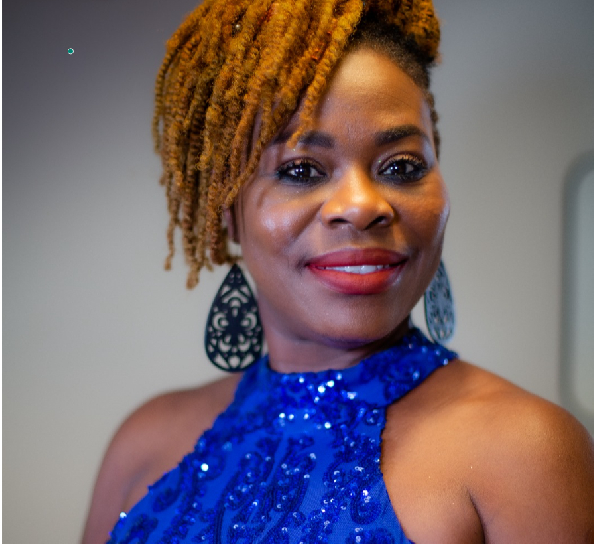 Cynthia Raymond was honored with the Danny Glover Power of Dream Award