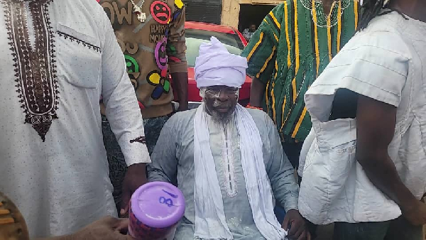 According to Okyehene, Alhaji Sanusi Mohammed (M) is the legitimate Chief of Akyem Kyebi Zongo
