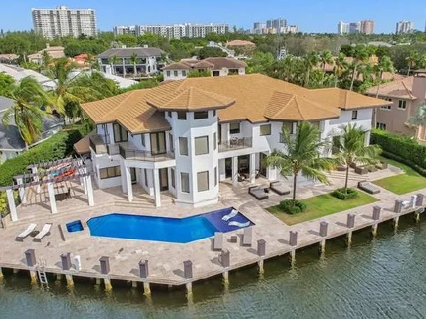 Watch video of Lionel Messi's US$10.8m luxurious mansion in Florida