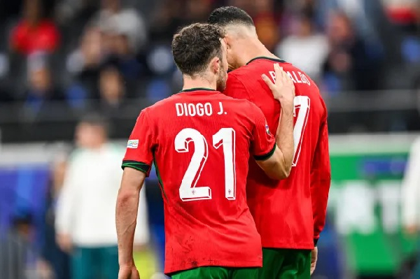 Diogo Jota (L) and Ronaldo (R) during one of Portugal's games