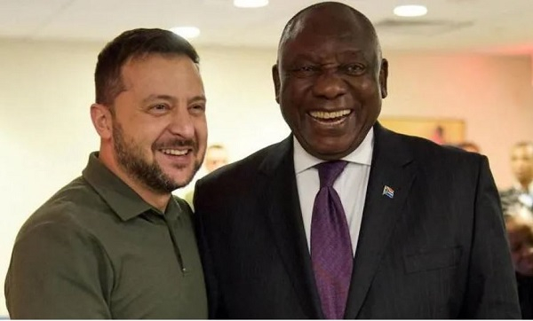 Ukraine's President Volodymyr Zelensky and South Africa's President Cyril Ramaphosa