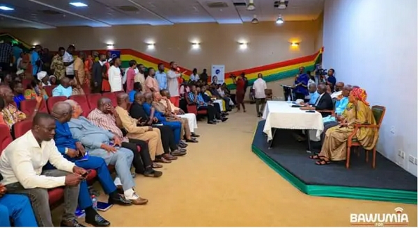 Vice President Mahamudu Bawumia addressing GUTA members