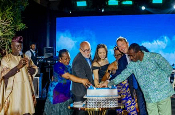 Shot of the cake-cutting at KLM’s 65th Anniversary Celebration