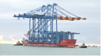 Arrival of the 12 rubber-tyre gantry (RTGs) cranes