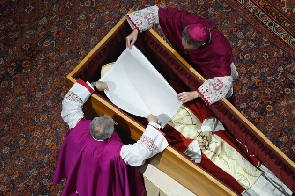 The Pope's face was coverd in a ritual before his coffin was covered