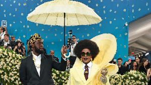 Jude Dontoh and Lauryn Hill at Met Gala 2025