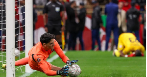 Morocco goalkeeper Yassine Bounou made two saves in the shootout Morocco goalkeeper Yassine Bounou made two saves in the shootout