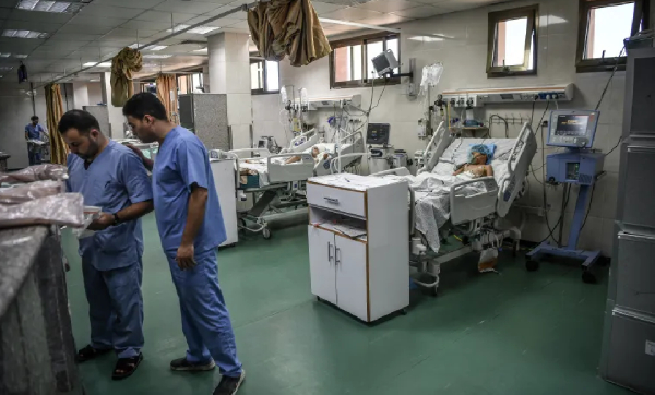 Doctors treat injured patients at Nasser Hospital in Khan Younis