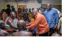 President Akufo-Addo exchanging pleasantries with Otumfuo