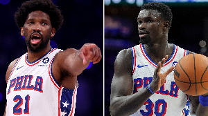 Nigeria-born Adem Bona (R) fit play beside Joel Embiid, who grow for Cameroon, for di Philadelphia