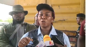 Rashida Mahama addressing the press