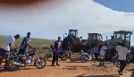 Ocansekorpey residents resist removal of road construction equipment