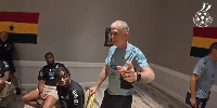 Carlos Queiroz with his team during the quiz