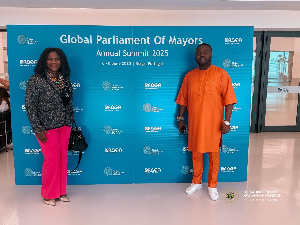 Gabriel Kwamigah-Atokple (R) at the summit