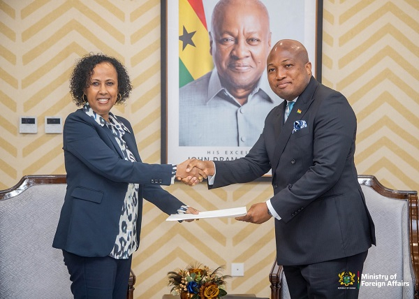 Foreign Affairs Minister Samuel Okudzeto Ablakwa (R) and new AfDB Country Manager, Halima H. Hashi