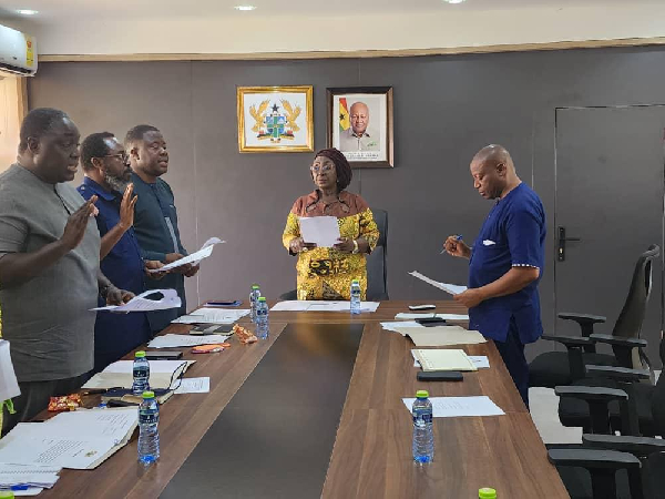 Dzifa Gomashie (M) swore in new members of the Marine Drive