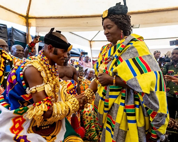 Professor Naana Jane Opoku-Agyemang exchanging pleasantries with Okatakyie Komeh VIII