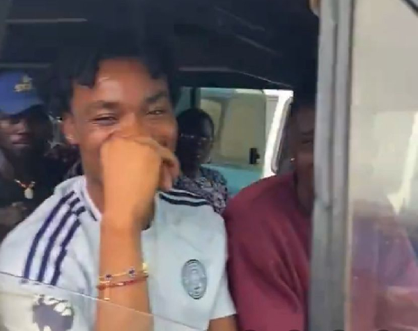 Simpson was spotted in a trotro