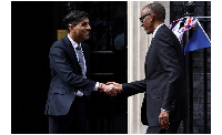 Former Prime Minister Rishi Sunak (L) and Rwandan President Paul Kagame (R)