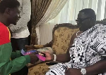 Ben Nunoo Mensah honors promise to award boxer Amadu