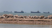 US drops Iran naval blockade after peace deal as both sides move to end Middle East war