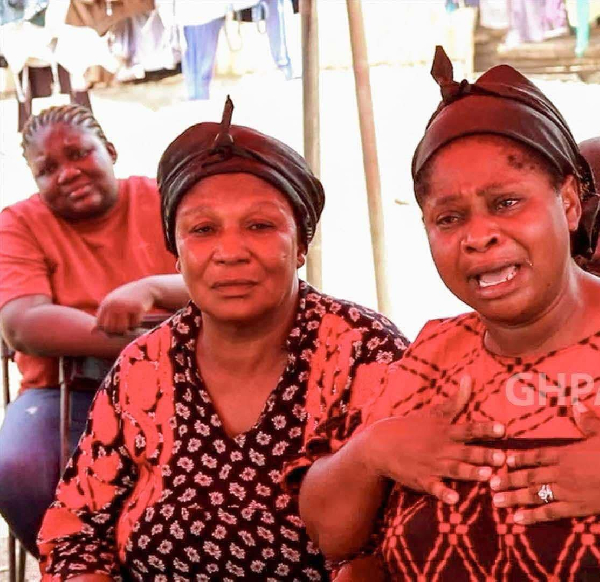 Yaa Gifty, (R) in tears as she recalls last conversation with her late husband