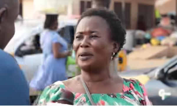 The middle aged woman says she will vote for the NPP