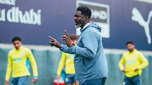 Yaya Toure is the new assistant coach of Man City
