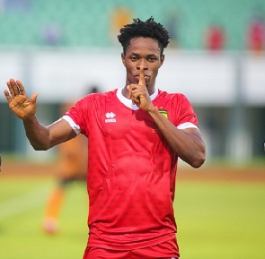 Asante Kotoko's midfielder, Isaac Oppong