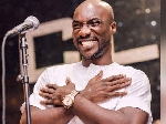 Kwabena Kwabena supports the idea of marrying early in a celebrity's career