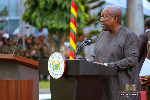 Begging for tips at the airport undermines Ghana’s image – President Mahama