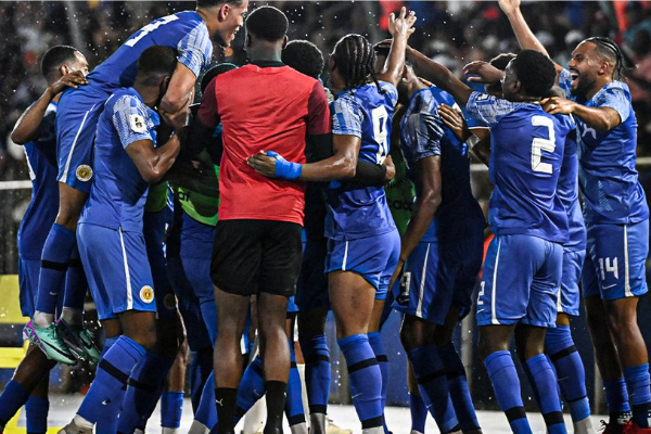 Curacao has a population of 156,115