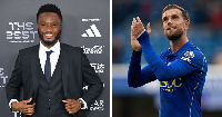 Mikel Obi (L) and Jordan Henderson (R)
