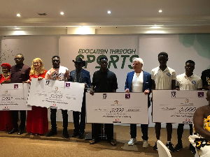 The awardees will gain opportunity to play for foreign clubs