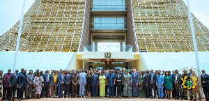 John Dramani Mahama with the CEOs at the Jubilee House