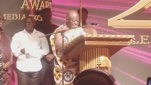 Otumfuo Osei Tutu II speaking at the GJA Awards and dinner night