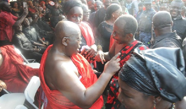 Nana Akufo-Addo and Aseidu Nketiah in a chat