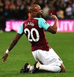 Andre Ayew, who had earlier missed a penalty, pulled one back but Newcastle held on for victory