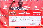 Kennedy Boakye from Nkoranza receives the weekly cash prize of GH¢20,000 in the Telecel Mahiti promo