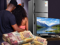 Image of couple and stolen items. AI generated.