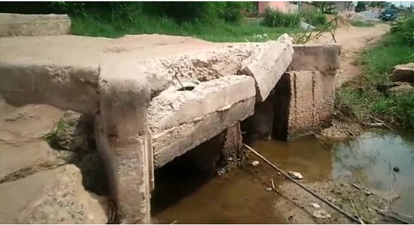 The state of the bridge that trapped a student at Gomoa Nyanyano
