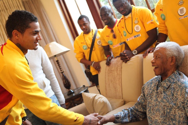 K.P Boateng in a handshake with the late Nelson Mandela