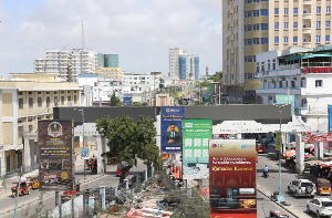 Fighting halts life in Somalia's capital