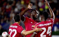 Timothy Fosu-Mensah and his United team mates