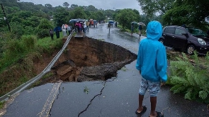 Di destruction of roads and bridges don hamper relief efforts